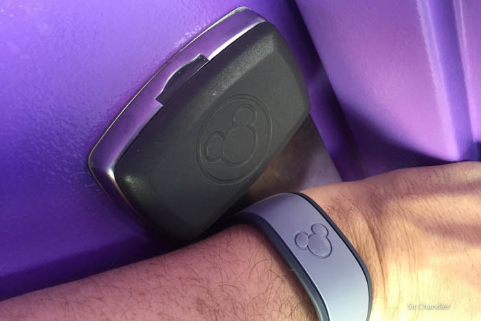disney-pulseras-puerta-hotel