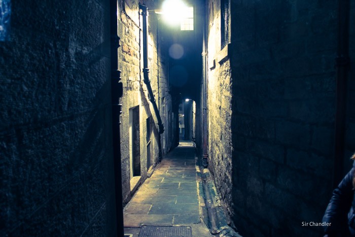 edimburgo-escocia-callejon