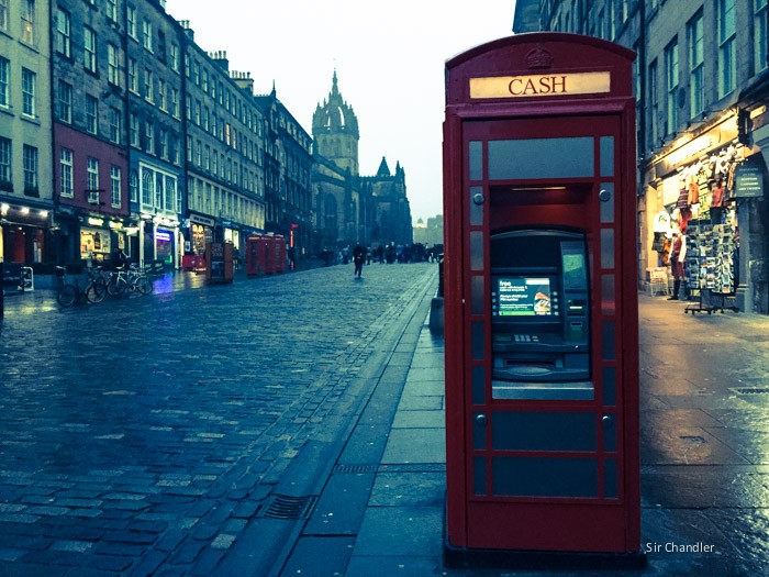 edimburgo-escocia-telefono