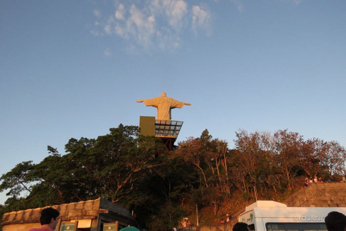 6-cristo-redentor-espalda