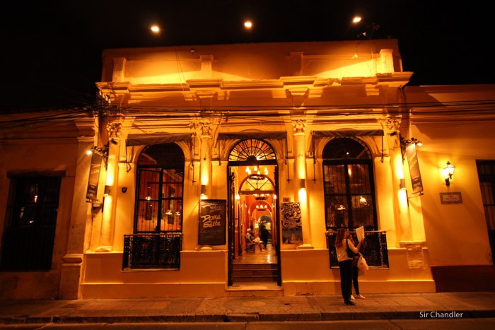 1-dona-salta-frente