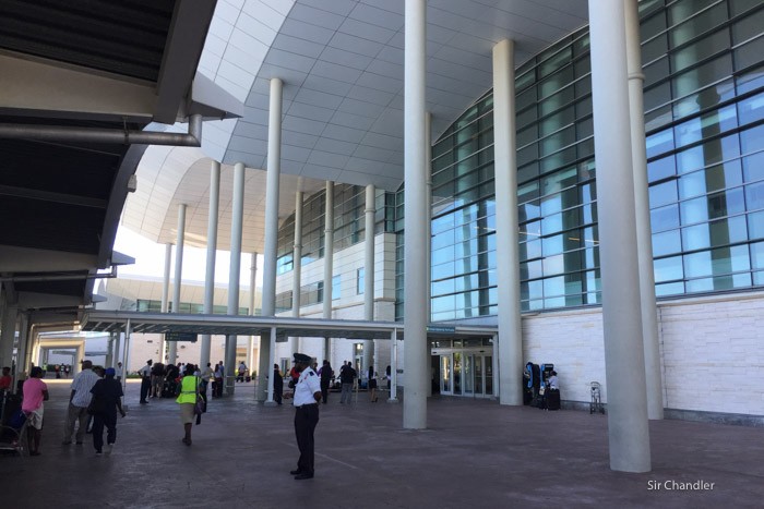 20-aeropuerto-nassau