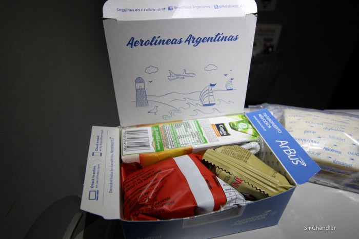 cajita-aerolineas-infeliz