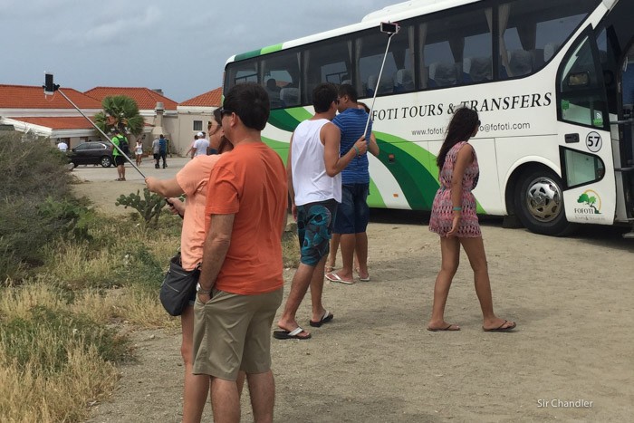 2-aruba-palitos-selfie