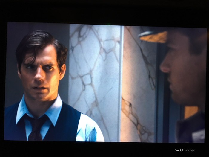 12-pantalla-787-united-hd