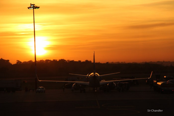 Embraer-austral-amanecer