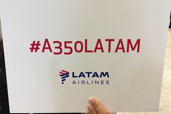 lan-premium-economy-0012