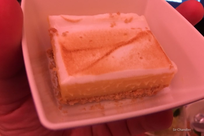 5-lemon-pie-lan