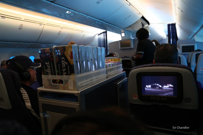 united-787-0709