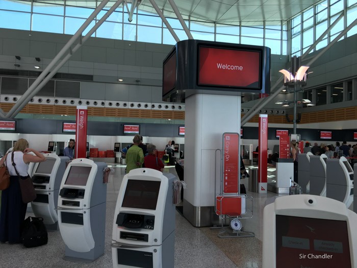 2-checkin-qantas