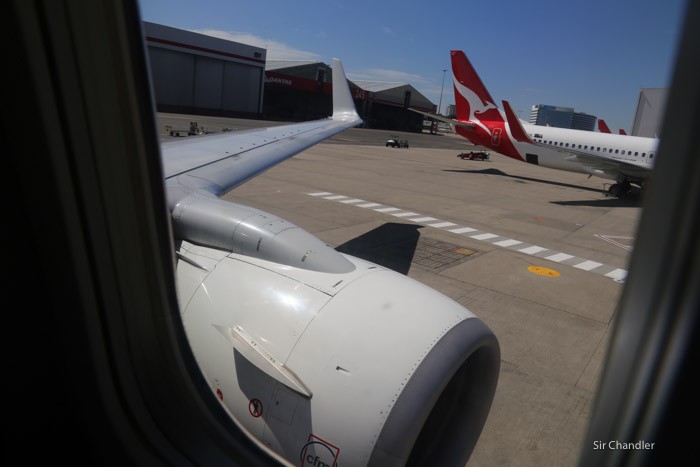 7-737-qantas-ventana