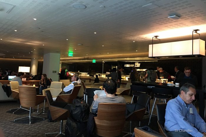 8-vip-oneworld-lax