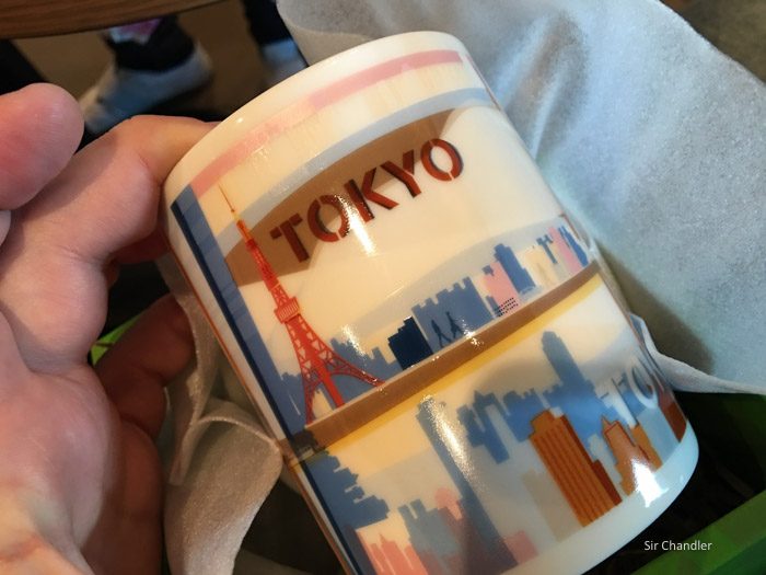 3-tokyo-starbucks