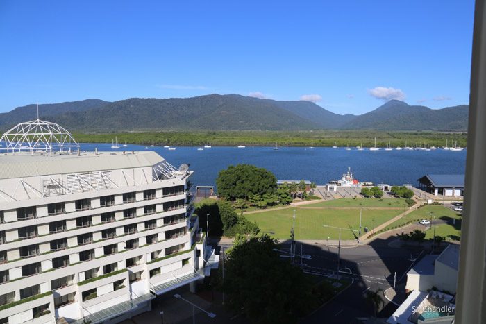 pullman-cairns-2213