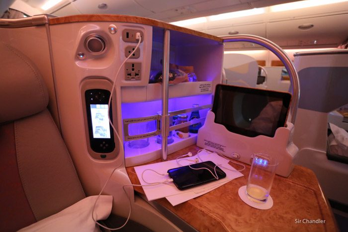 12-emirates-airbus-380-9463
