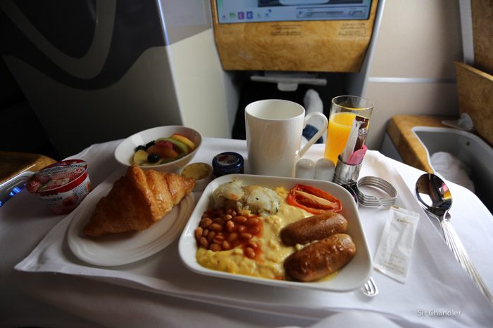 31-desayuno-emirates-business