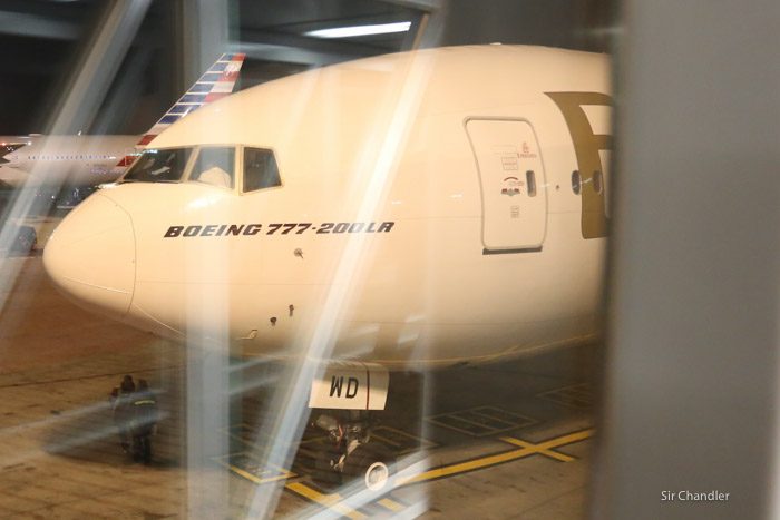 7-777-emirates-ezeiza