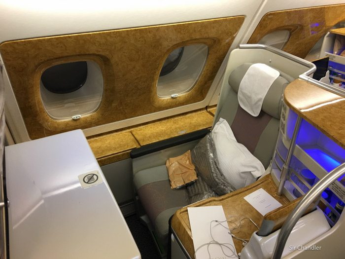 8-emirates-airbus-380-3979
