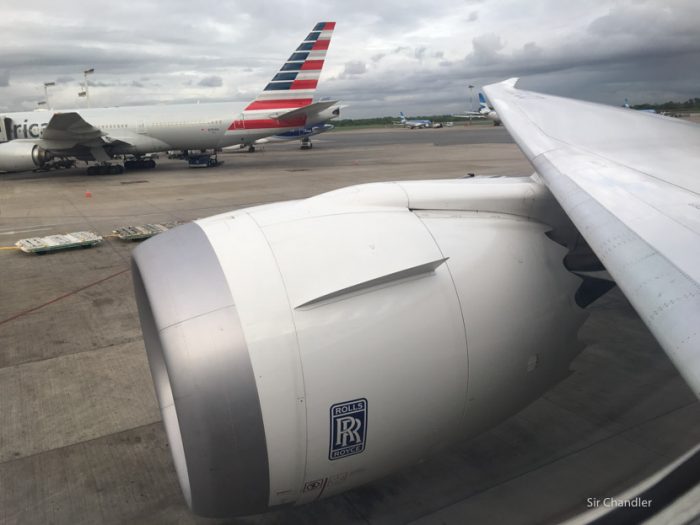 6-motor-787-latam