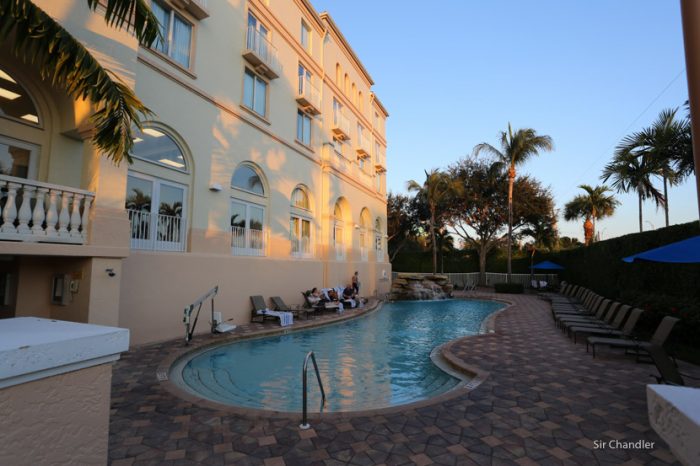 hilton-naples-1217