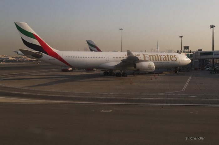 9-airbus-340-emirates
