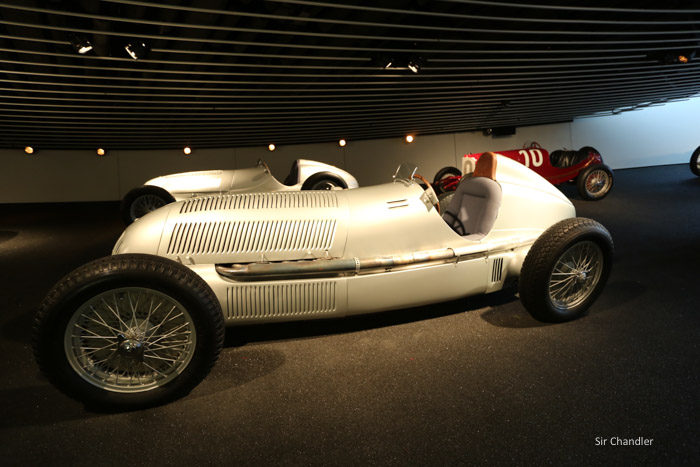 Museo Mercedes Benz Stuttgart Precio Museo Mercedes Benz Stuttgart Precio