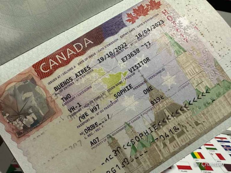 Visa de tránsito para Canadá: pegada ya en el pasaporte