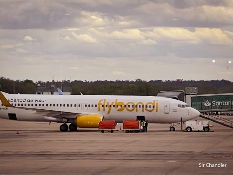 Flybondi trajo su avión número 15