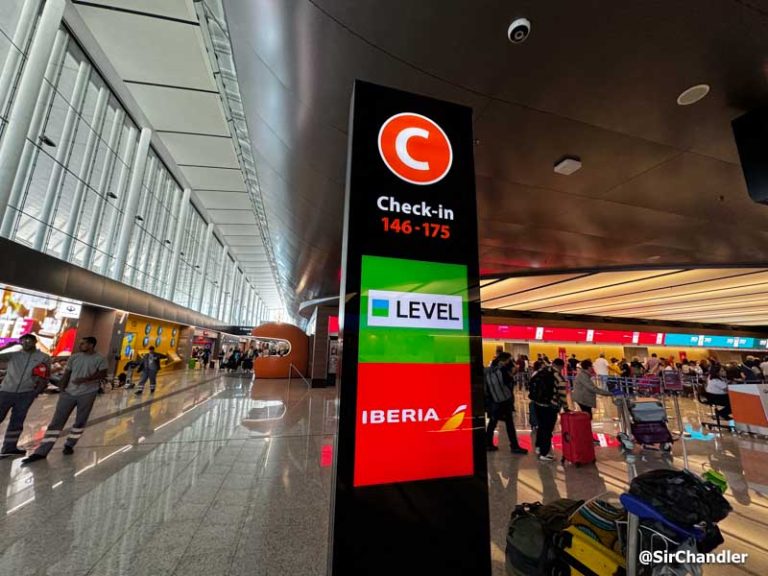 Iberia se cambió de terminal en Ezeiza